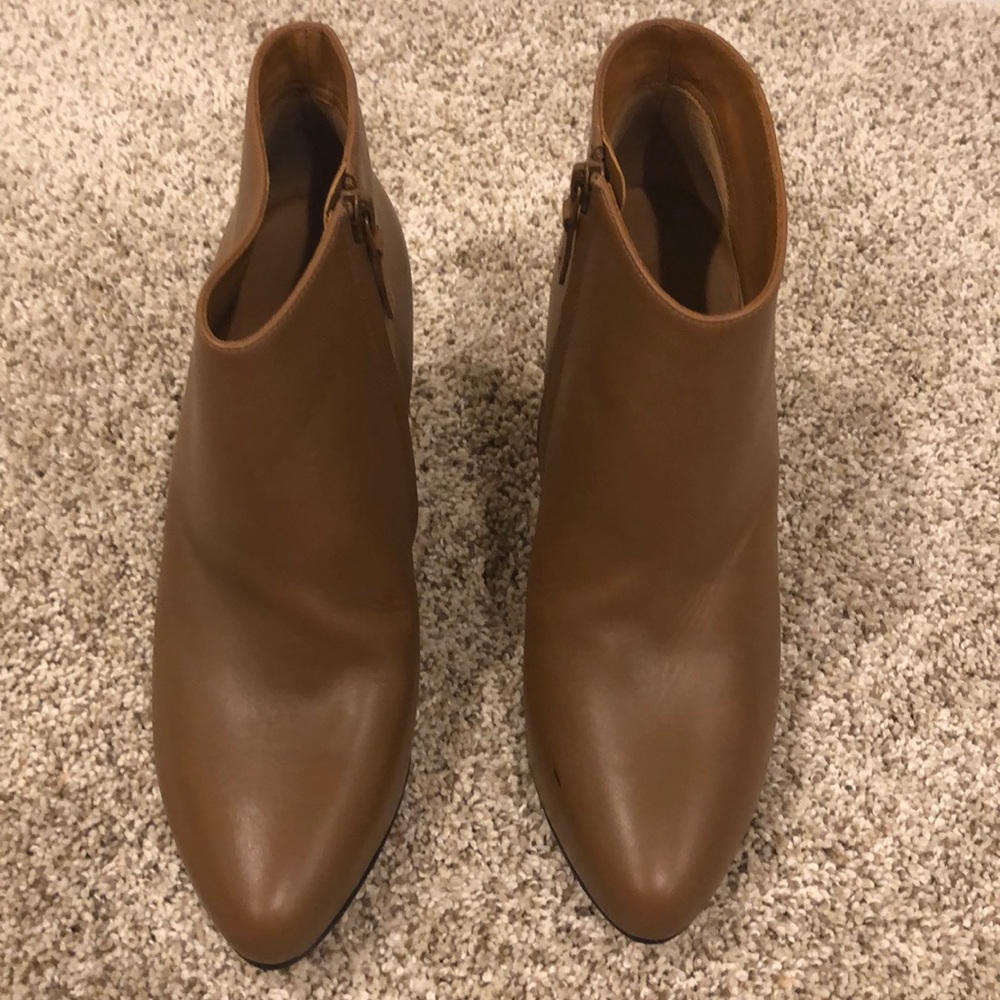 Beige leather Balenciaga booties - Picture 6 of 8